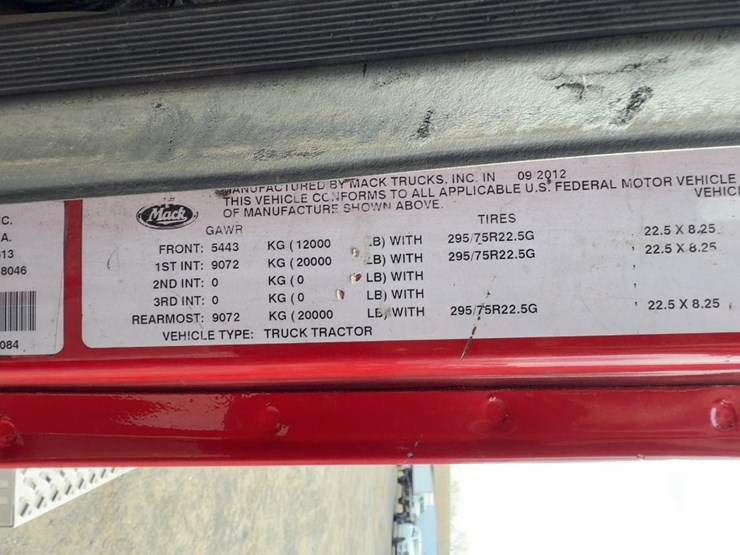 2013-mack-pinnacle-cxu613-image-29