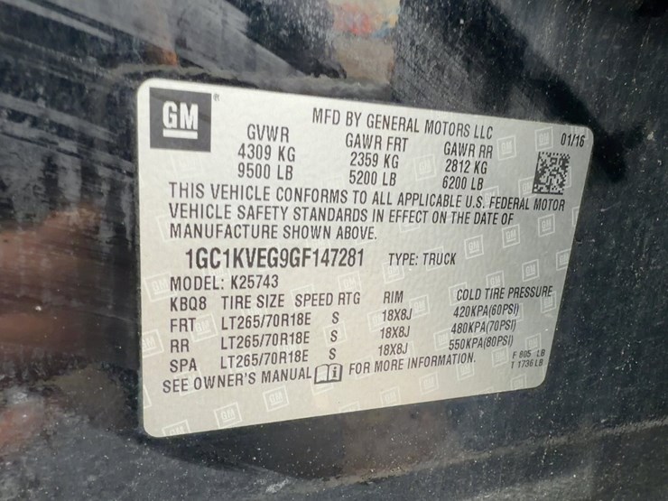 2016-chevrolet-silverado-2500hd-image-21