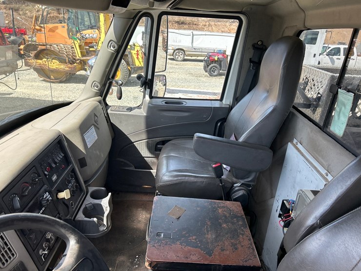 2010-international-4400-sba-image-81