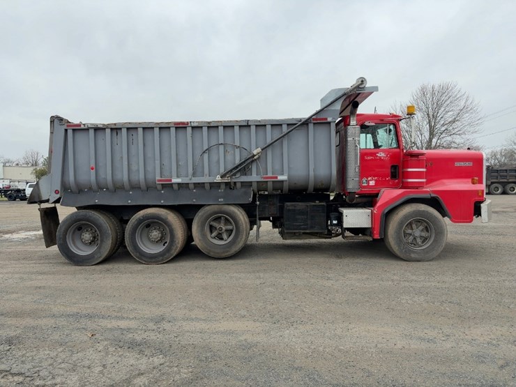 1986-kenworth-c510-image-6