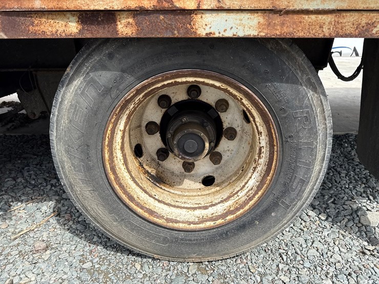 2005-massey-ferguson-8-image-33