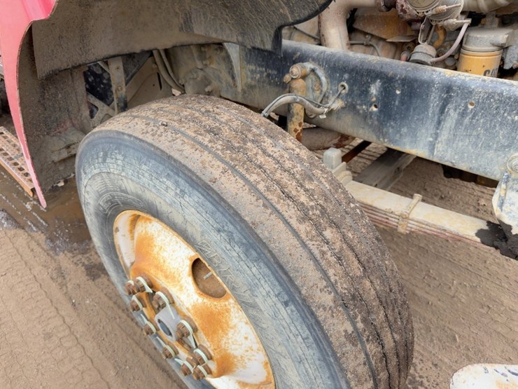 2000-sterling-lt8500-image-12