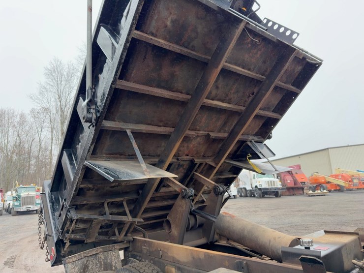 2007-caterpillar-c7-image-18