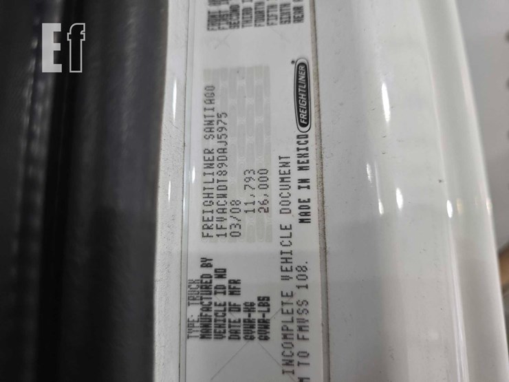 2009-freightliner-business-class-m2-106-image-26