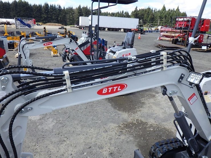 2026-bttl-et15h-6-hydraulic-excavator-image-7