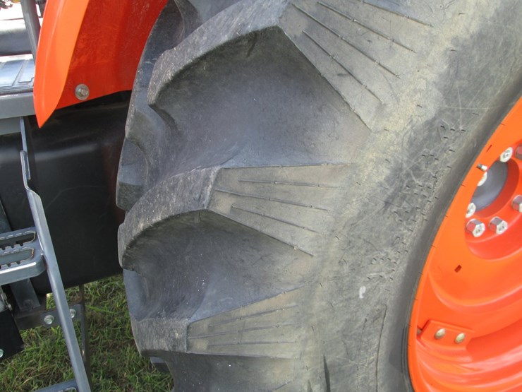 2022-kubota-m6s-111-image-7