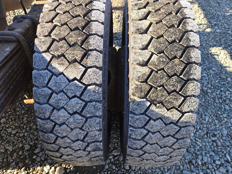 2017-massey-ferguson-8-image-73