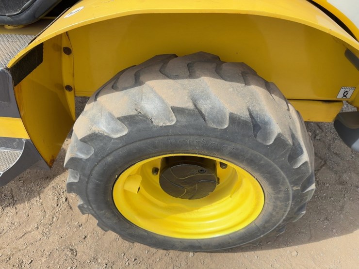 2017-yanmar-v8-image-15