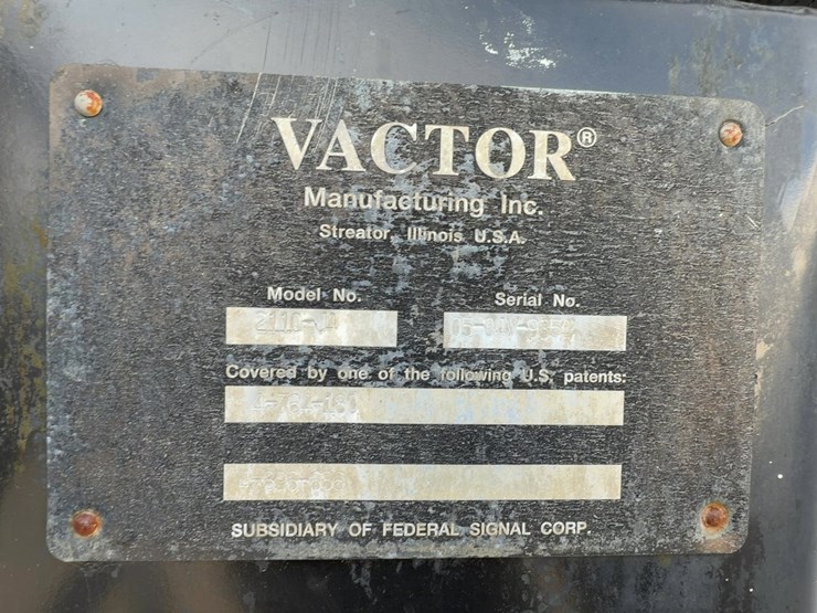 2006-international-7400-image-19