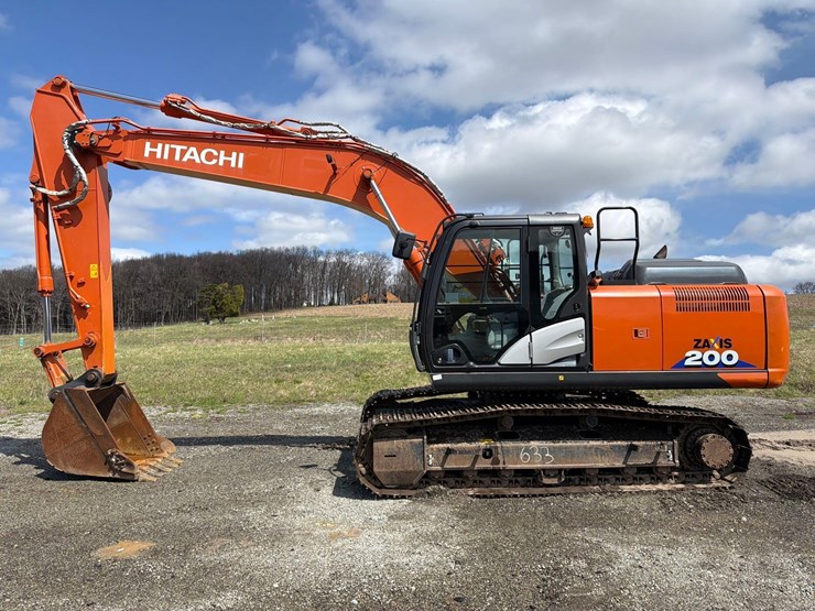 2020-hitachi-zx200-image-1