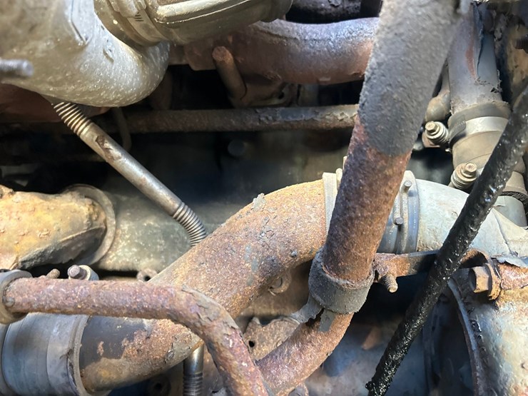 2002-massey-ferguson-8-image-52