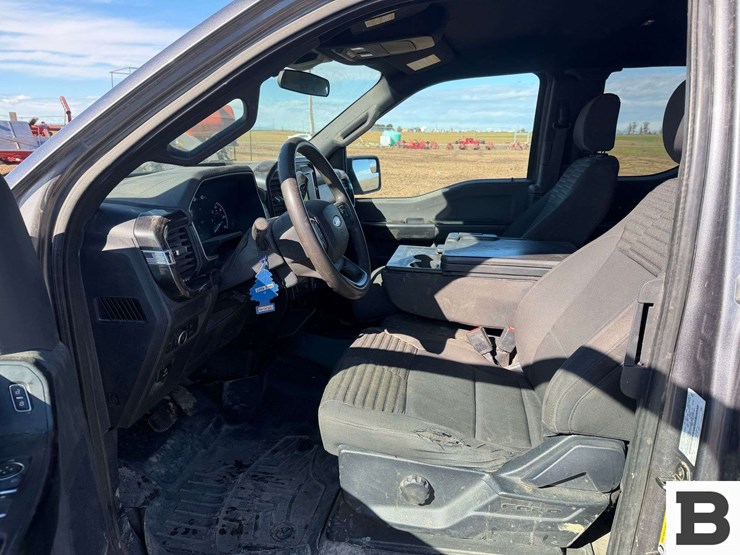 2021-ford-f150-image-24