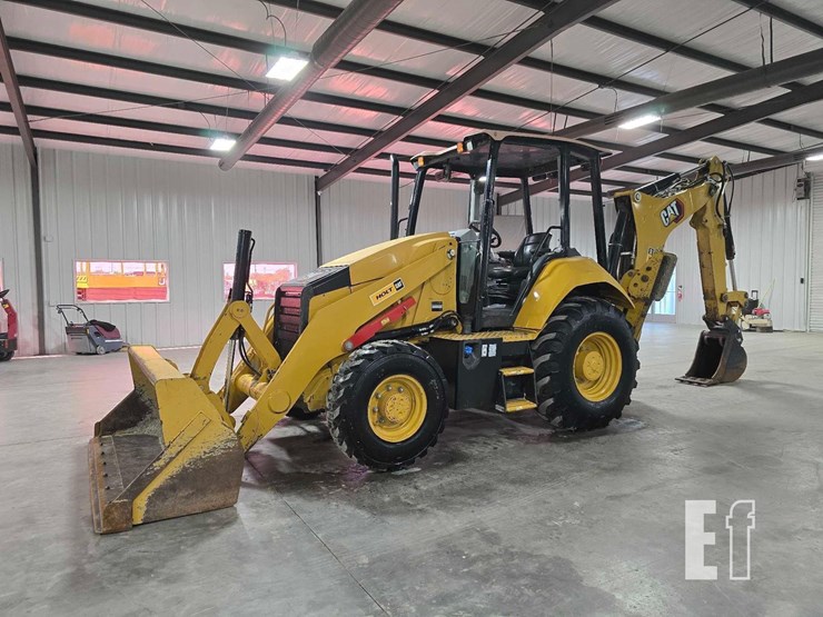 2022-caterpillar-416-image-1