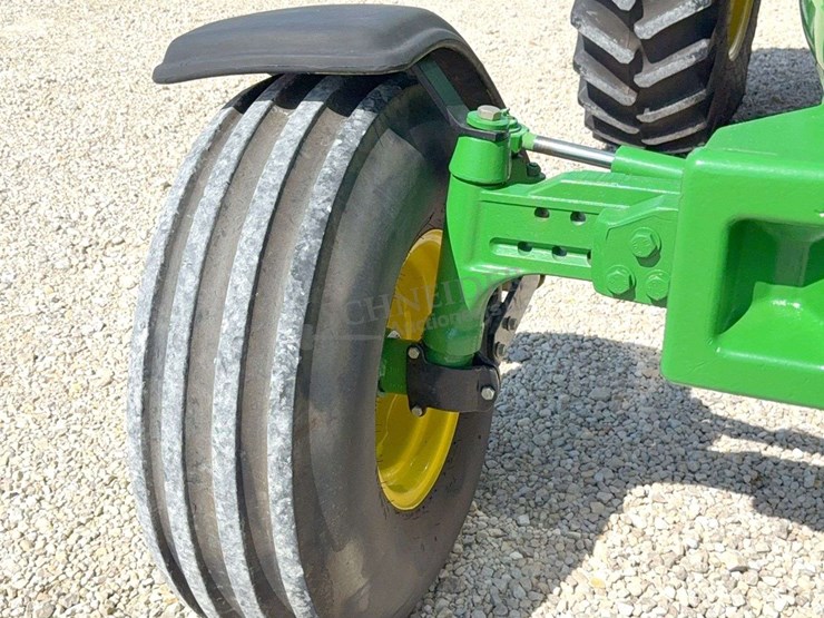 2004-john-deere-7320-image-14