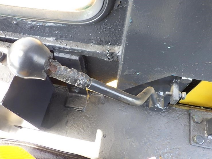 komatsu-pc28uu-image-35