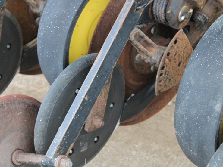 john-deere-750-image-31