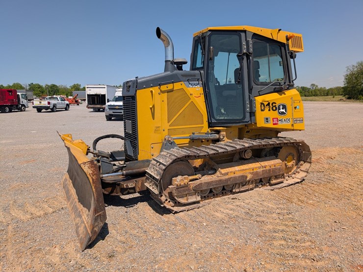 deere-650k-xlt-image-1