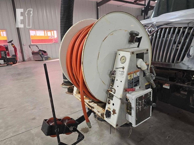 2007-international-durastar-4300-image-17