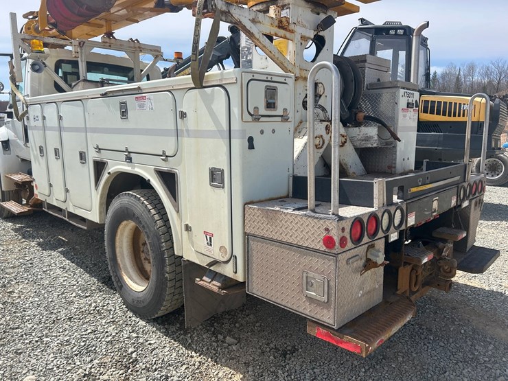 2014-international-4400-sba-image-19