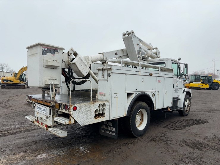 2002-freightliner-fl70-image-5