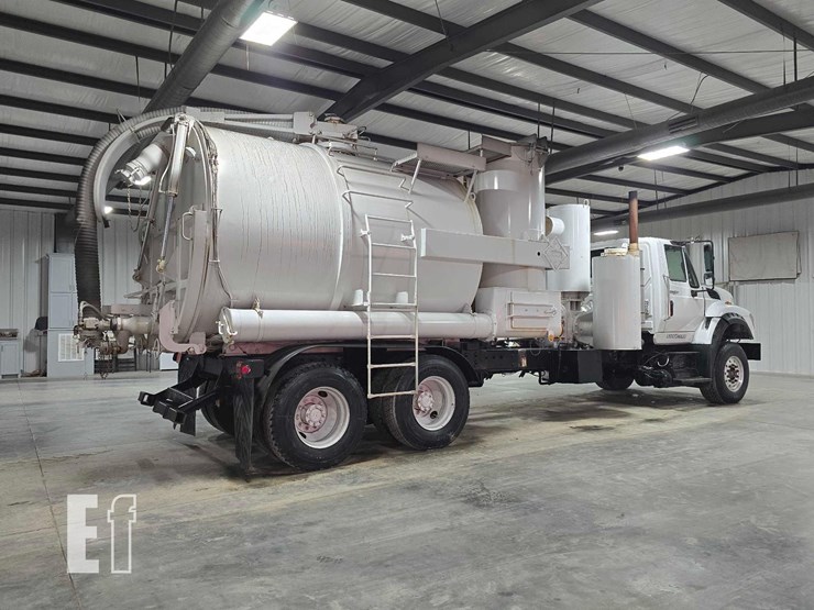 2012-international-workstar-7600-image-3