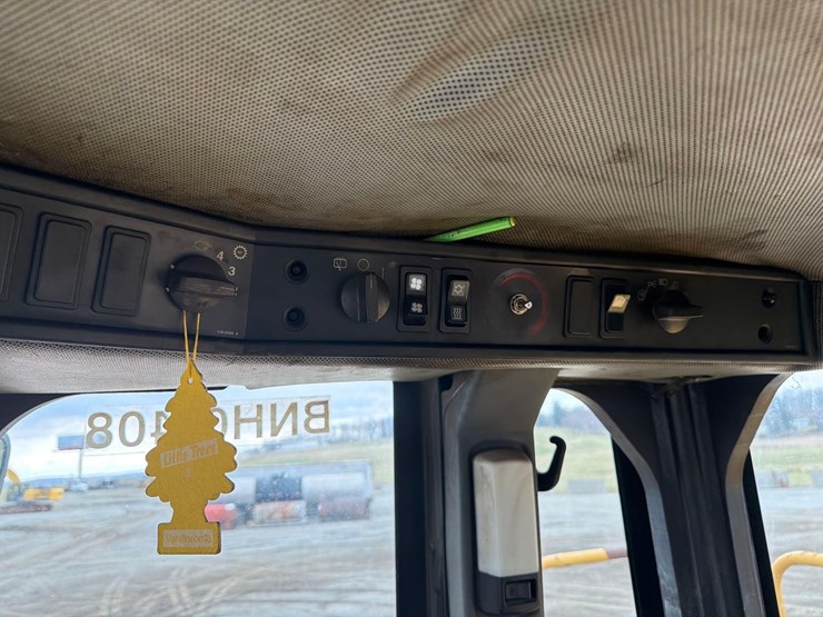 caterpillar-988g-image-26