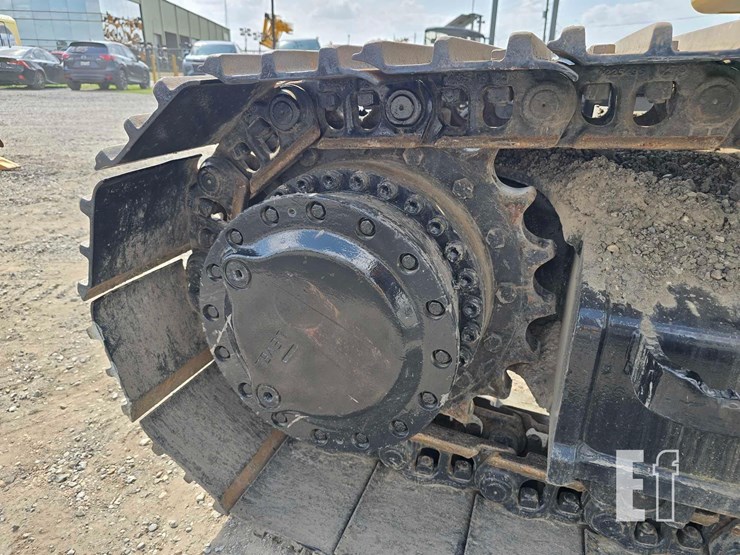 caterpillar-320gc-image-28