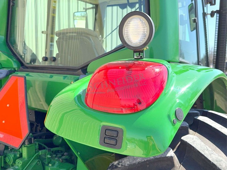 2004-john-deere-7320-image-61