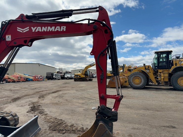 2023-yanmar-vio55-6a-image-10