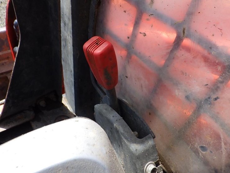 2012-kubota-svl75-image-27