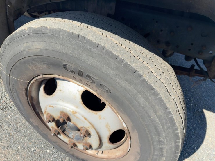 1989-ford-f600-image-11