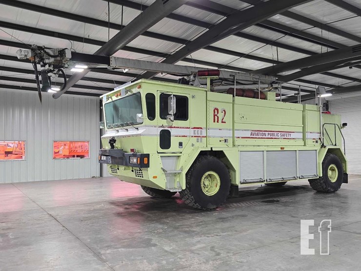 1996-oshkosh-t1500-image-1