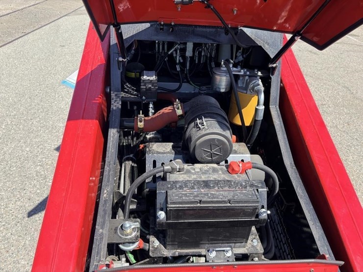 2026-sdlool-slv1000-skid-steer-loader-image-9