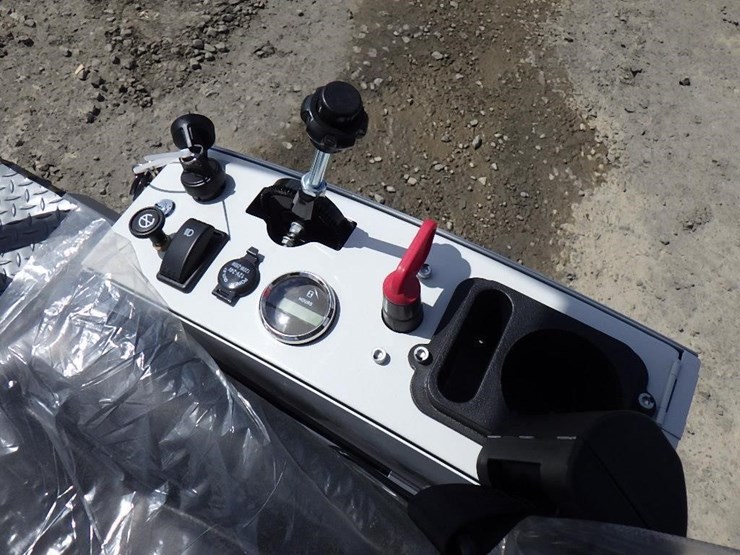 2026-bttl-et12m-6-hydraulic-excavator-image-21