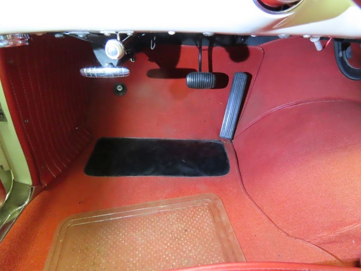 rare-1953-chevrolet-corvette-image-42