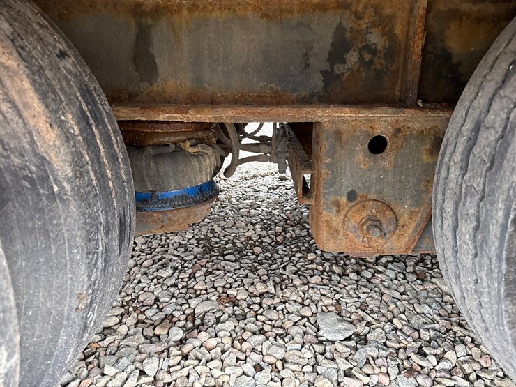 2018-massey-ferguson-8-image-12