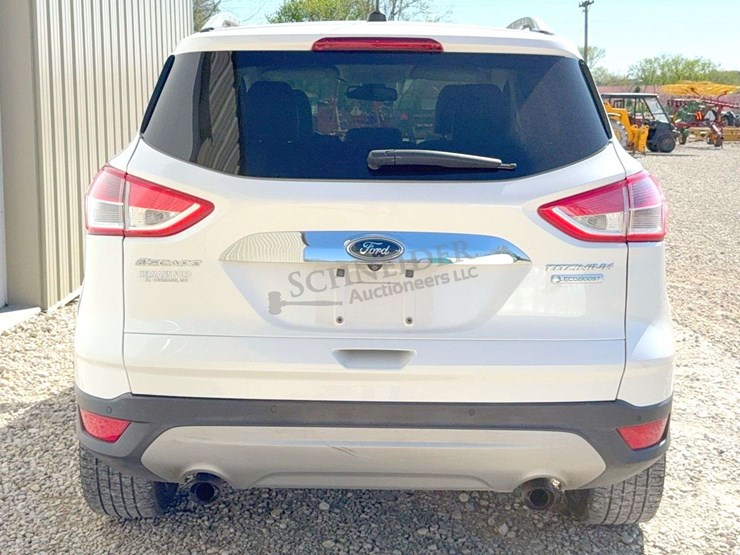 2014-ford-escape-titanium-image-7