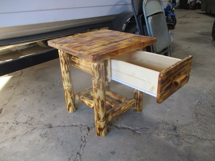 #7134-•-single-drawer-nightstand-image-7