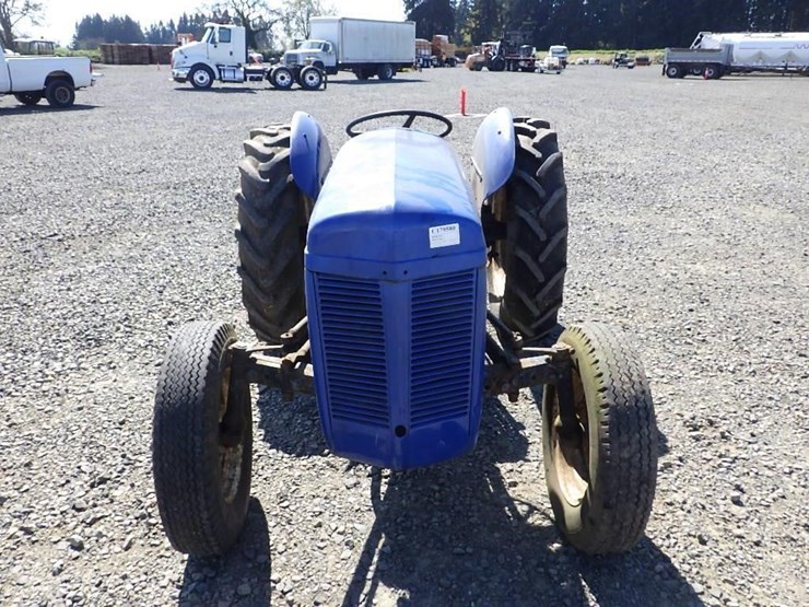 harry-ferguson-tractor-image-2