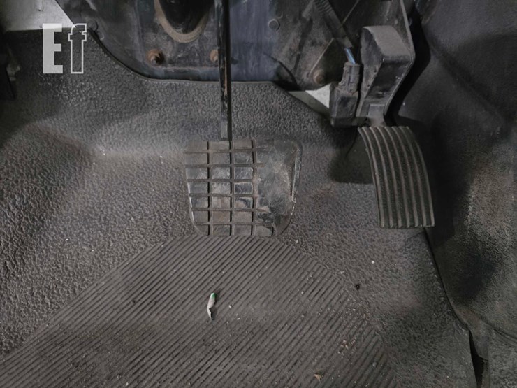 2007-international-durastar-4300-image-11