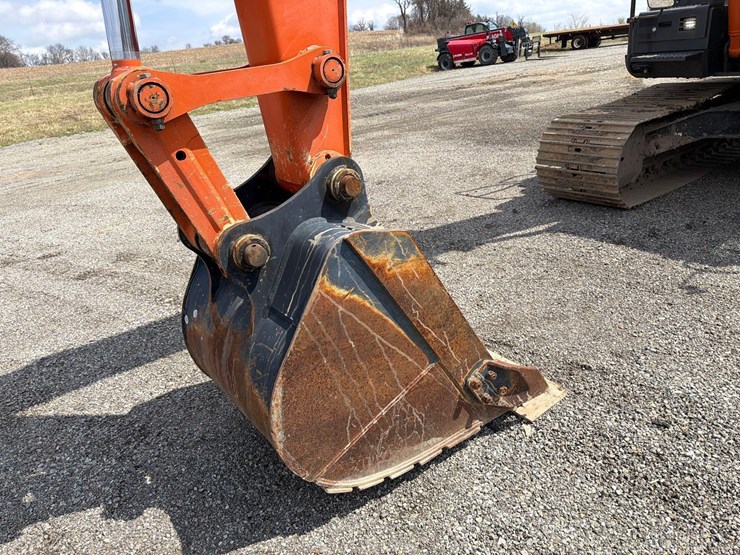 2019-hitachi-zx120-6-image-16