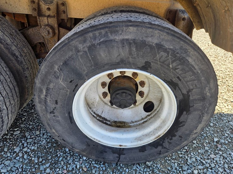 1978-walker-tanker-image-43