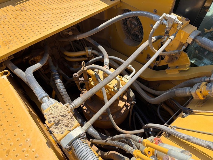 caterpillar-336el-image-22