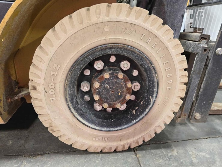 2019-caterpillar-gp25n-image-24