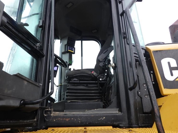 2017-caterpillar-950m-image-28