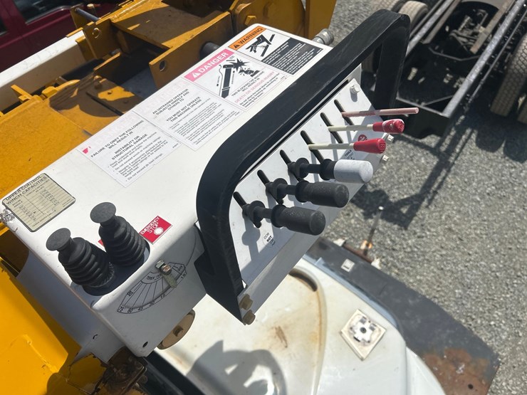 2014-international-4400-sba-image-56