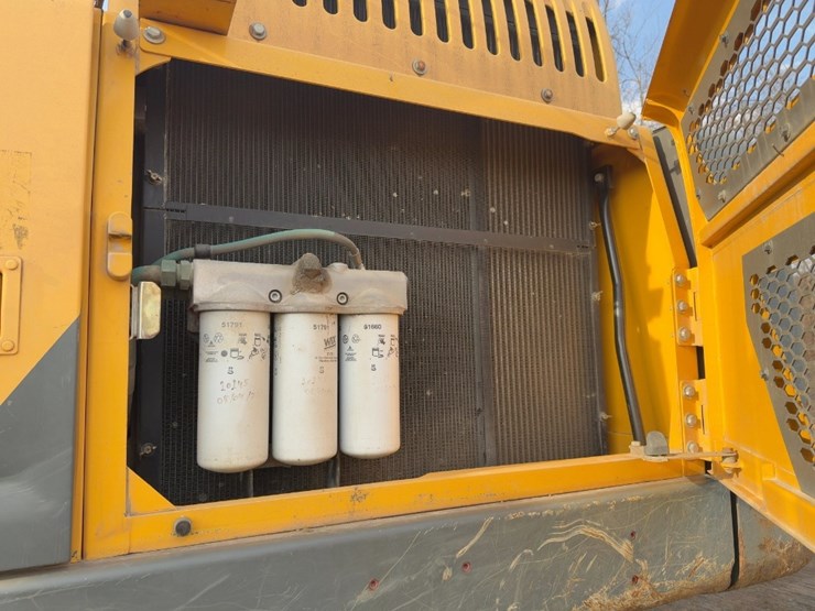 2014-volvo-ec340dl-image-32