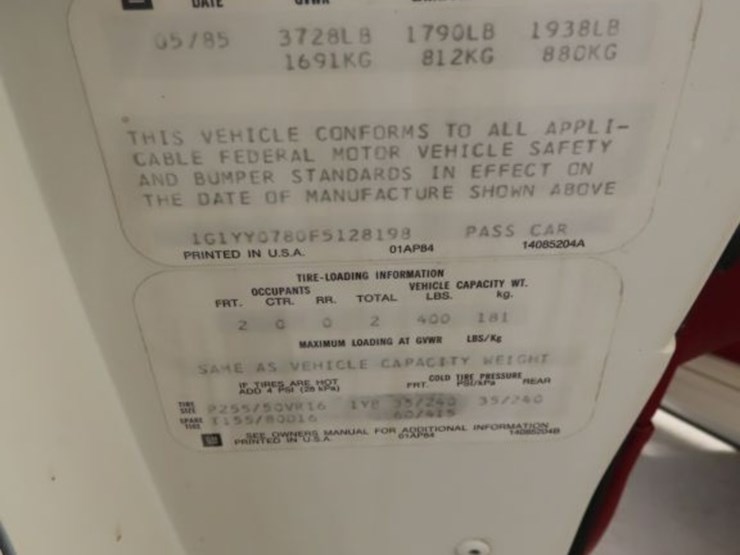 1985-chevrolet-corvette-image-25