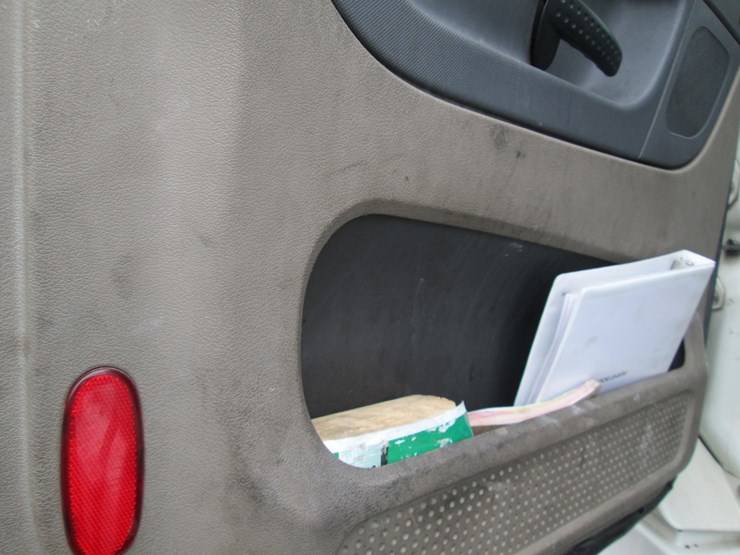 #46165-•-inop-2012-freightliner-t/a-daycab-truck-tractor-1fujgebg8clbv8611-image-33