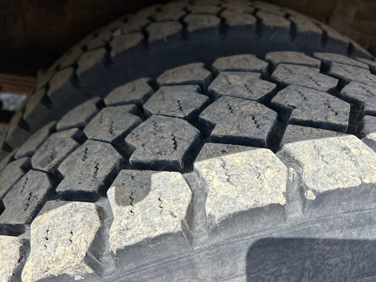 2010-international-4400-sba-image-101